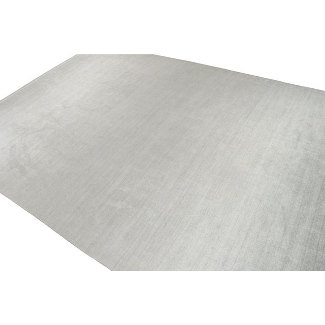 Contemporary 2010s Rug & Kilim’s Plain Modern Rug in Solid Silver-Gray Tone-on-Tone - 10x14 For Sale - Image 3 of 6