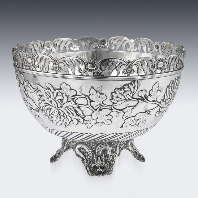 Antique Hong Kong Chinese Solid Silver Bowl from Wing Cheong, 1890s For Sale - Image 13 of 16