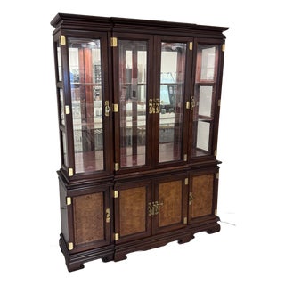 Circa 1996 Universal Furniture Imperial Dynasty Oriental Style Display Cabinet For Sale