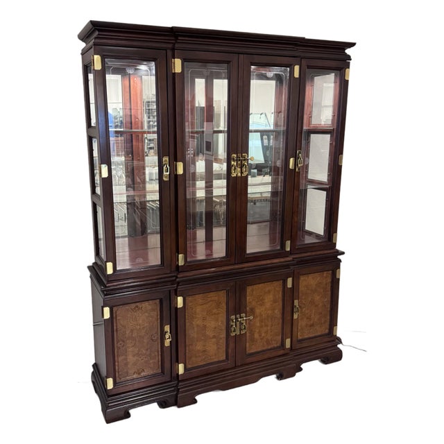 Circa 1996 Universal Furniture Imperial Dynasty Oriental Style Display Cabinet For Sale