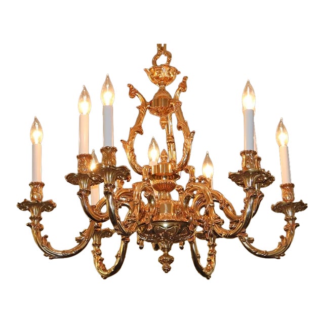 Mid 20th Century Italian Gilt Bronze Baroque / Rococo Style 10 Light Chandelier For Sale
