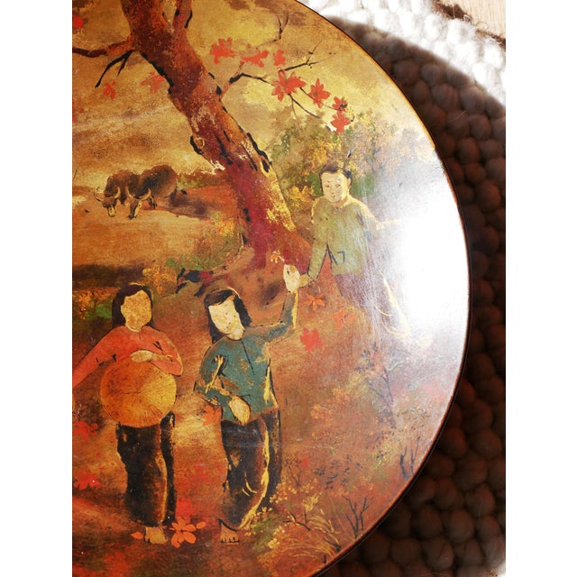 1960s Vietnam Plate in Lacquered Wood, 1960s For Sale - Image 5 of 6