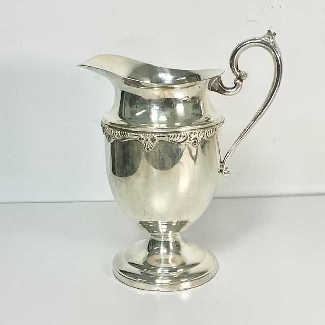 Early 20th Century Antique English Traditional Silverplate Pitcher Vase. For Sale - Image 9 of 14