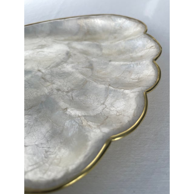 Mid 20th Century Natural Capiz Shell Appetizer Serving Tray Bowls - Set of 3 For Sale - Image 9 of 12