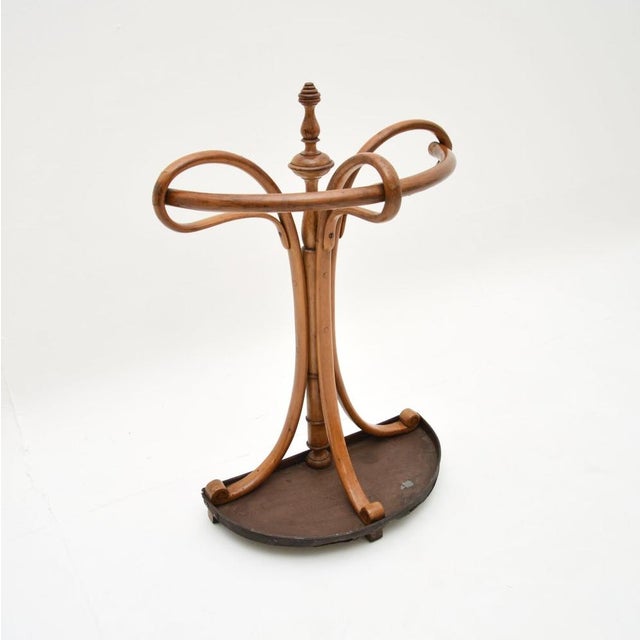 A stylish and rare antique bentwood umbrella / stick stand by Thonet. This was made in Austria, it dates from around the...