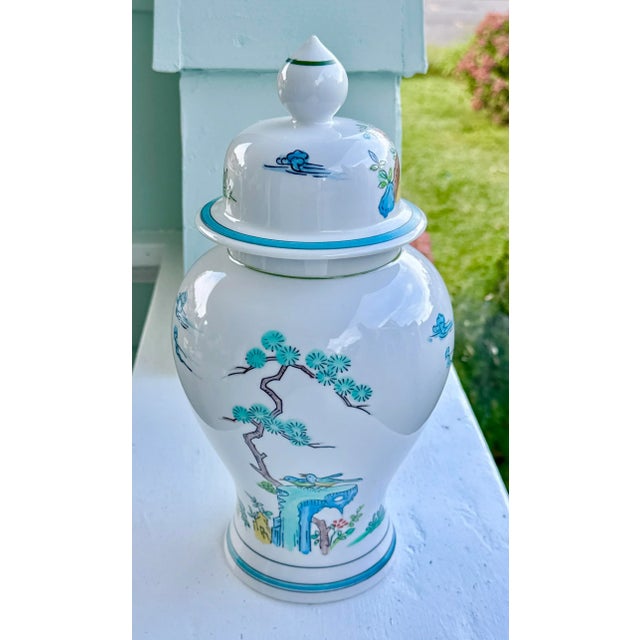 Chinoiserie Vintage Esco Hand Painted Ginger Jar For Sale - Image 3 of 13