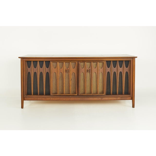 New Vista Victrola Mid Century Stereo Console Chairish