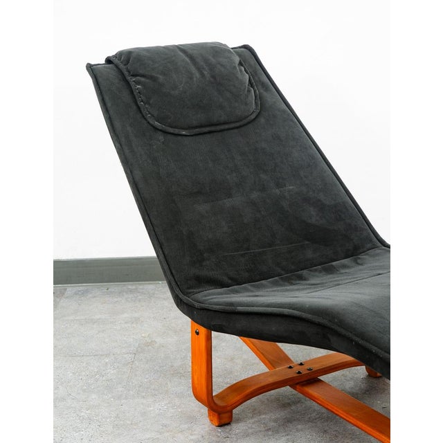 Mid Century Danish Modern Lounge Chair Chaise Black Suede Ap Denmark Recliner MCM For Sale - Image 9 of 12
