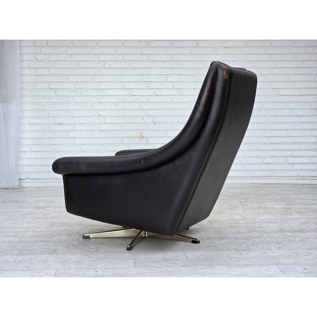 Danish Highback Swivel Armchair from Aage Christensen, 1960s For Sale - Image 16 of 18