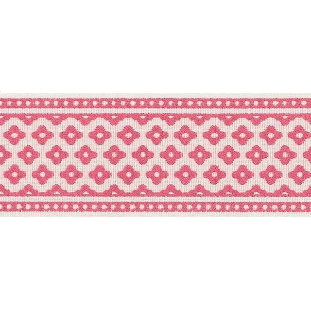 Derived from Schumacher's Versailles pattern, Cherie is a versatile tape woven on a jacquard loom in Austria. It has a...