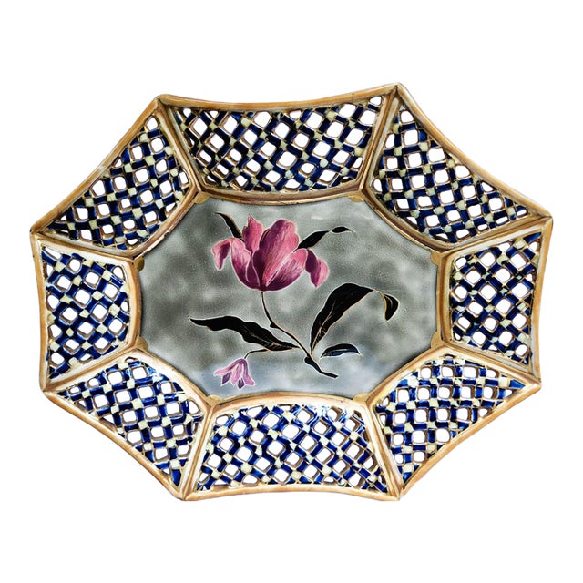 Late 19th Century Victorian Octagonal Reticulated Plate For Sale
