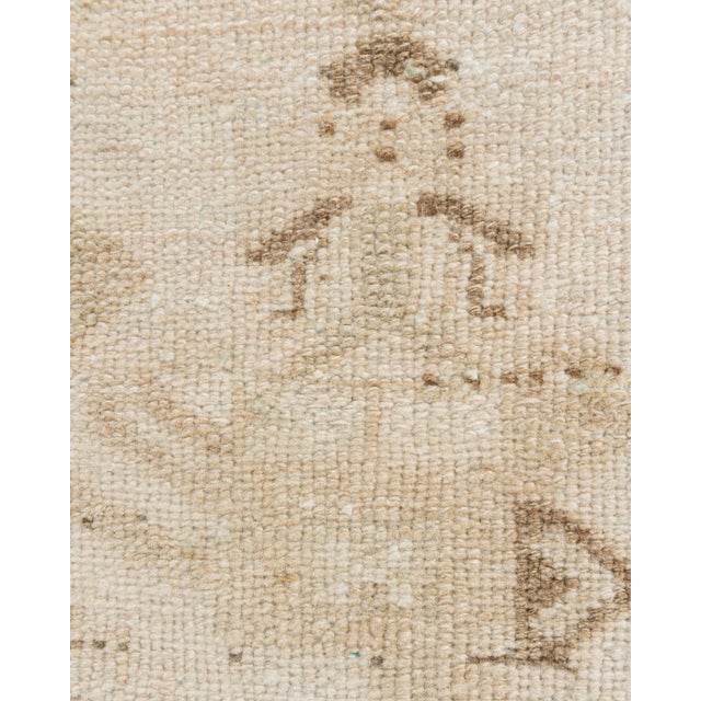 Traditional 1940s Vintage Beige Area Rug 4' X 6'7 For Sale - Image 3 of 12