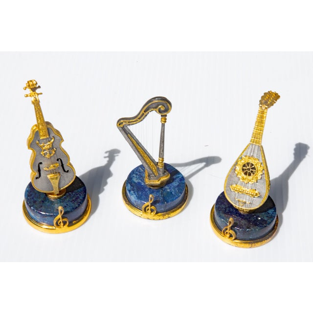 Mid 20th Century 12 Italian Gilt Silver and Lapis String Instrument Place Card Holders Angeletti For Sale - Image 5 of 12