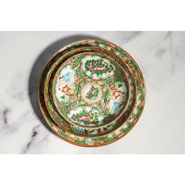 Victorian Wonderful Collection (4) Antique Chinese Export Small Rose Medallion Porcelain Plates Hand Painted Famille Rose Chinoiserie Home Decor For Sale - Image 3 of 18