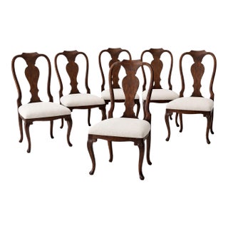 Set of Six Queen Anne Style Dining Chairs in Old Chapel Satin Walnut With Designer Ivory Linen Upholstery For Sale