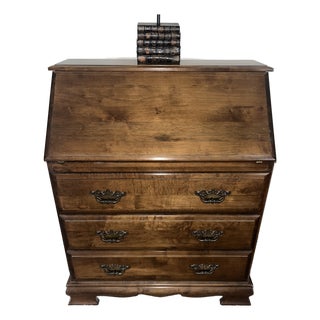 Vintage 1980s Early American Solid Maple Slant-Front Secretary Desk & Chest of Drawers For Sale