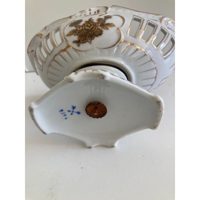 Late 19th Century Paris Porcelain Small Urn Basket With Gold Decoration and Old Markings For Sale - Image 5 of 9