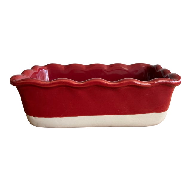Red Emile Henry Stoneware Ruffle Loaf Pan (Model 6184) For Sale