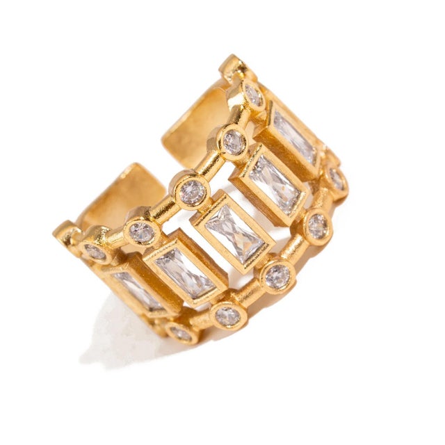 Modern Radiant Majesty Diamond Gold Adjustable Cuff Ring, Size 8 For Sale - Image 3 of 8