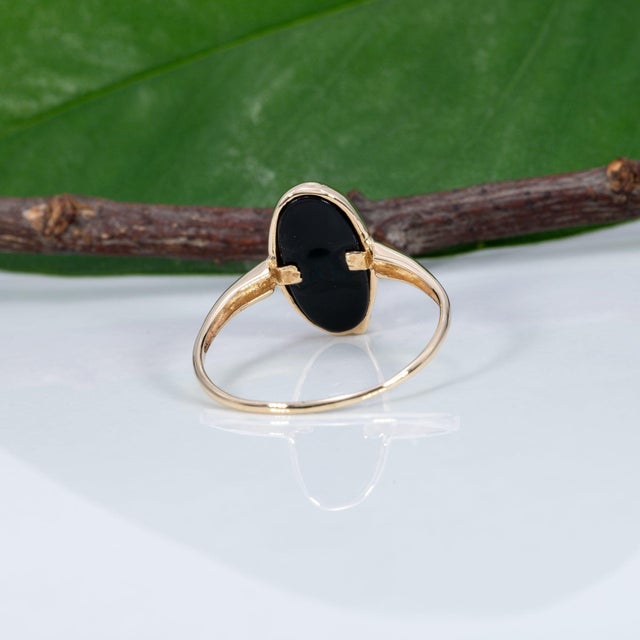 Gold Black Onyx Estate Ring With Earth-Mined Diamond Accent in Solid 10k Gold, Oval, Size 6 For Sale - Image 8 of 9