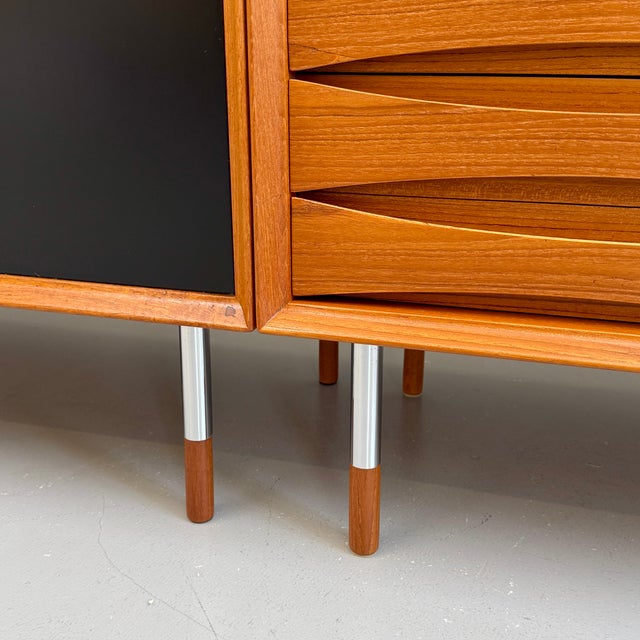 Arne Vodder Sideboards in Teak by Arne Vodder for Sibast, Denmark, 1960s, Set of 2 For Sale - Image 4 of 18