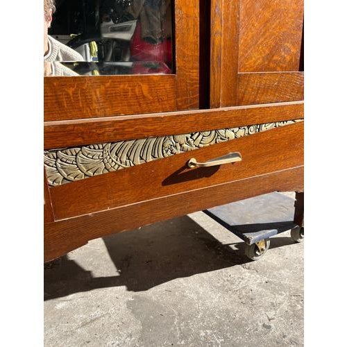 Art Deco Oak Wardrobe with Mirror and Carved Details, 1920s For Sale - Image 6 of 14