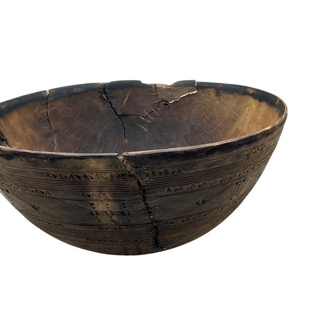 Tribal Antique African (Taureg) Wooden Bowls For Sale - Image 3 of 7