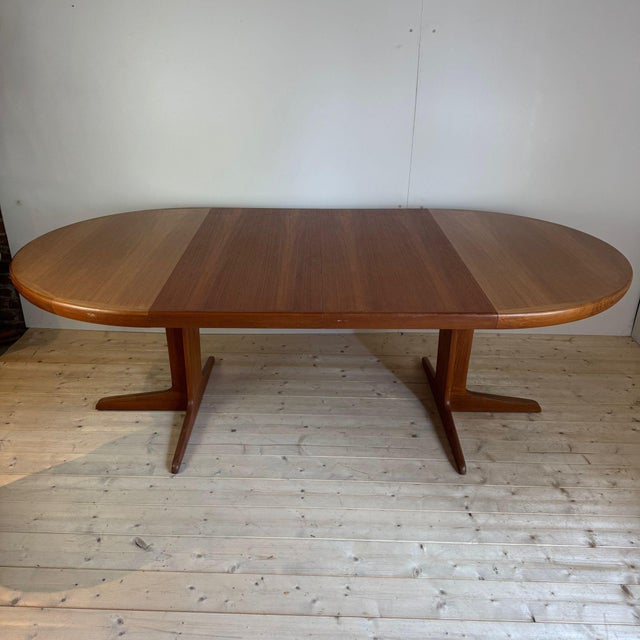 Danish Round Dining Table in Teak, 1960 For Sale - Image 6 of 8