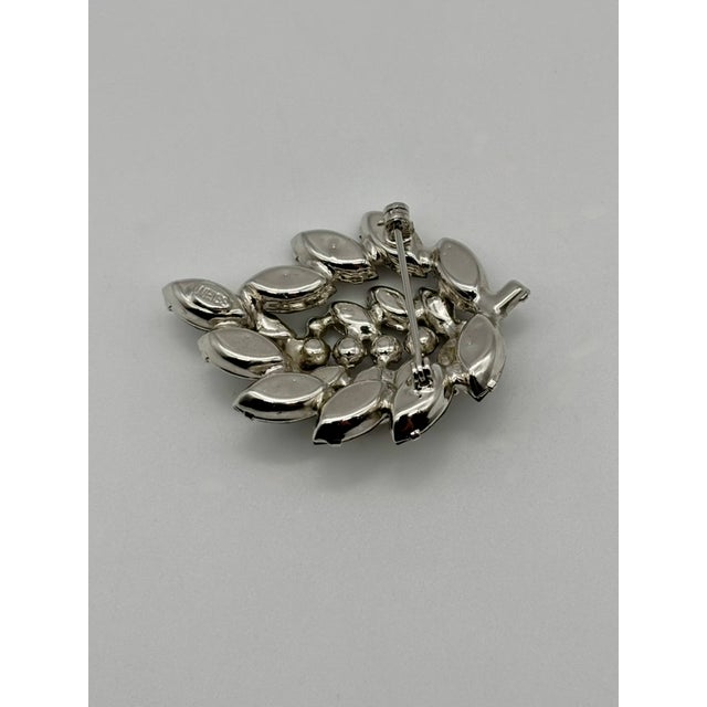 Vintage Albert Weiss Brooch, Grey Rhinestones W/Scrolling Clear Rhinestones, Book Piece For Sale - Image 10 of 15