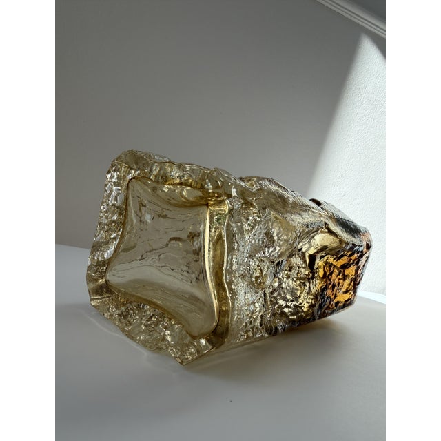 Brown Amber Kallio Brutalist Art Glass Vase by Kaj Blomqvist for Kumela, Finland, 1970s For Sale - Image 8 of 17