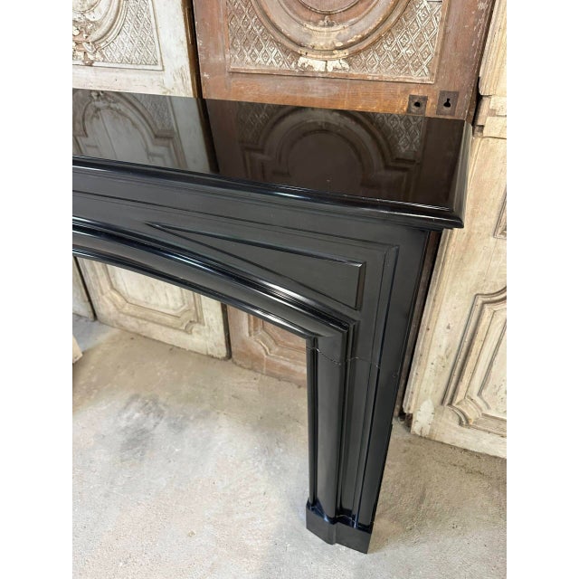 French Louis XIV Style Fireplace in Black Marble, 1900s For Sale - Image 5 of 15