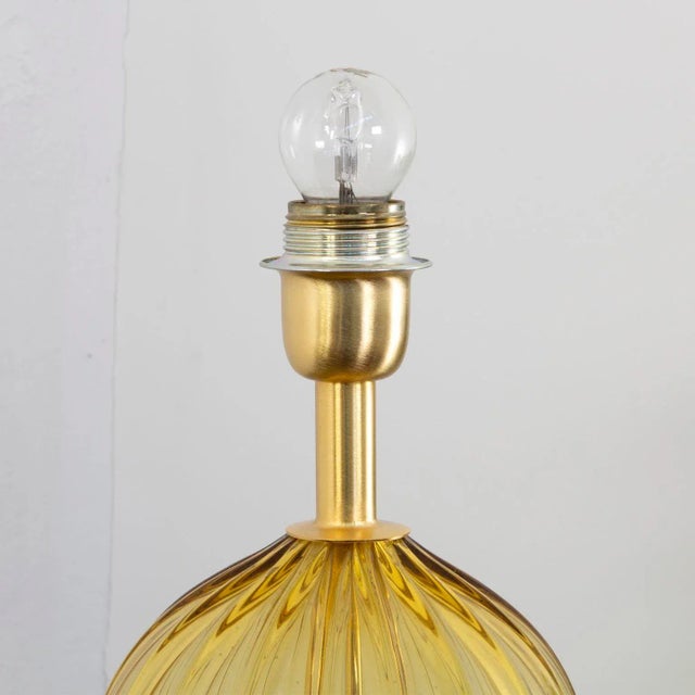 Amber Murano Glass Table Lamp in the style of Mazzega, 1990s For Sale - Image 11 of 12