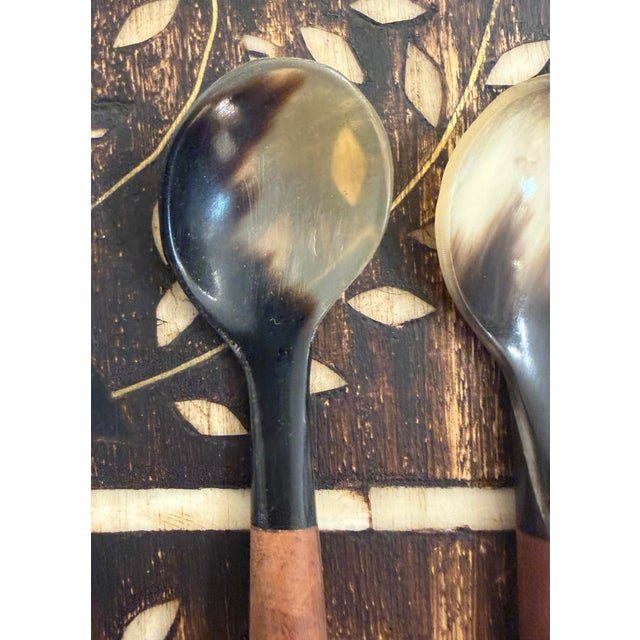 Hand Carved Teak Handle Horn Spoons Set of 4 For Sale - Image 4 of 11