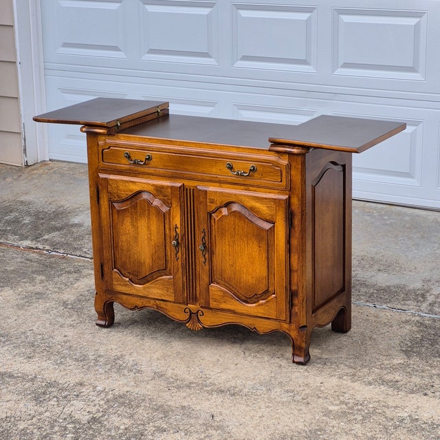 1989 Ethan Allen French Country Style Flip-Top Server Sideboard Buffet Bar Cabinet For Sale - Image 15 of 15