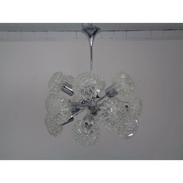 Large Space Age Sputnik Hanging Lamp with 18 Glasses by Richard Essig, Gerrmany, 1960s For Sale - Image 6 of 18