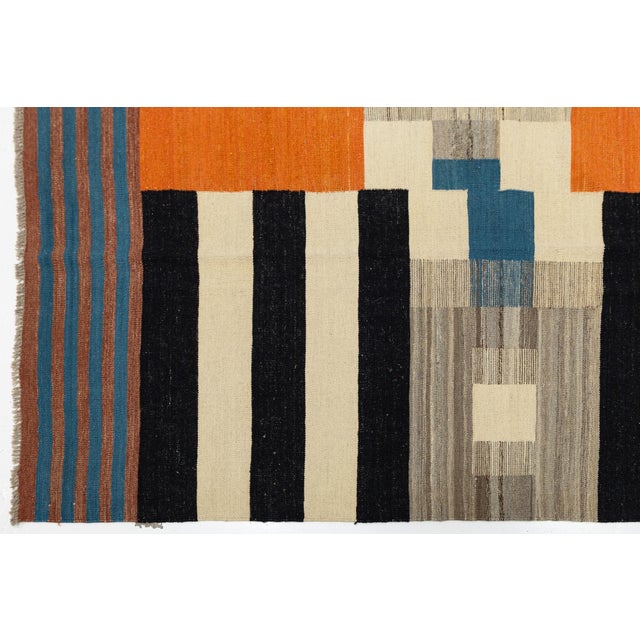 Contemporary Geometric Wool Kilim Rug – Mid-Century Modern Abstract Flat-Weave For Sale - Image 9 of 12