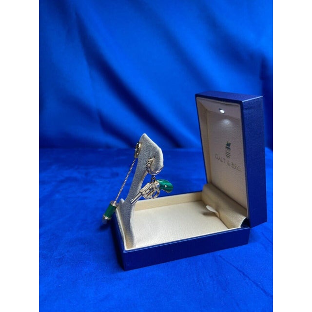 Green Diamond Green Malachite Bullet 18 Karat Rose Gold Circle Drop Chain Earrings, A Pair For Sale - Image 8 of 8