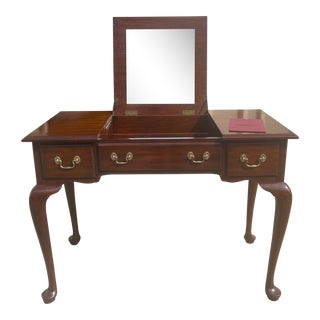 Henkel Harris Queen Anne Vanity Desk For Sale