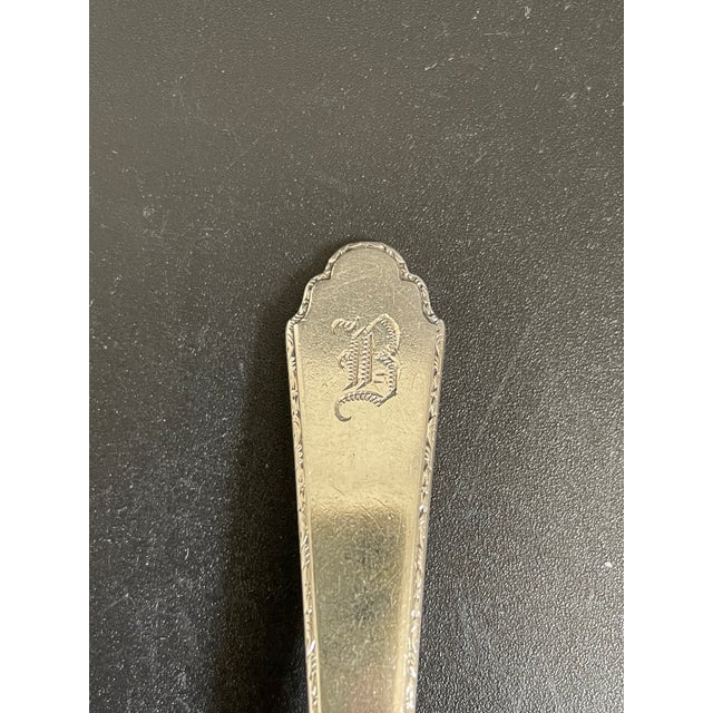 1920s Lunt Silver Treasure William & Mary 1921 Sterling Teaspoon With Monogram B For Sale - Image 9 of 12