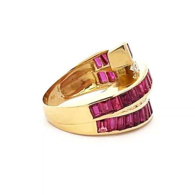 1990s Ruby & Diamond 18k Ring Yellow Gold Wide Impresive 5 Row Bypass Fan Band For Sale - Image 5 of 7