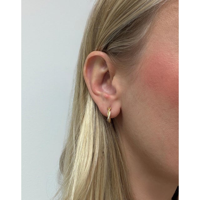 Early 21st Century David Yurman Petite Pave Infinity Diamond Huggie Hoop Earrings 18k Yellow Gold, A Pair For Sale - Image 5 of 6