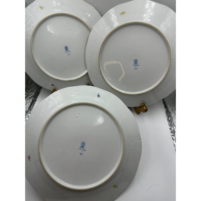 Figurative Herend Fruits and Flowers ( Bfr) #524 Dinner Plates- Set of 3 For Sale - Image 3 of 12