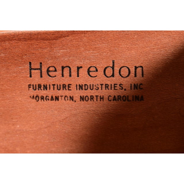 Henredon French Provincial Louis XV Carved Walnut Lighted Breakfront Bookcase Cabinet, Circa 1970s For Sale - Image 9 of 17