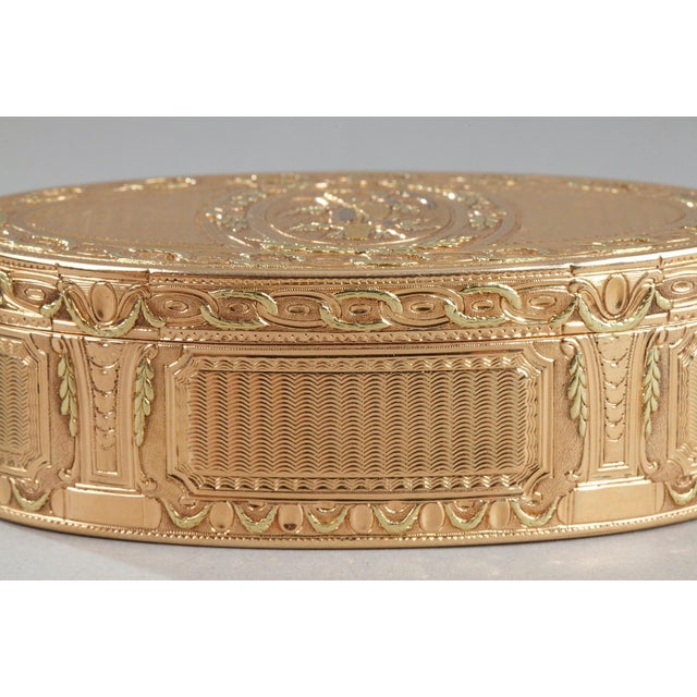 Gold Louis XVI Gold Box, 1780s For Sale - Image 8 of 14
