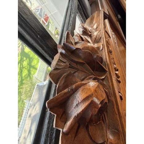 Late 18th Century Antique Louis XVI Pair of Walnut Twin Beds Pair Carved Rose & Ribbon Motifs For Sale - Image 5 of 7