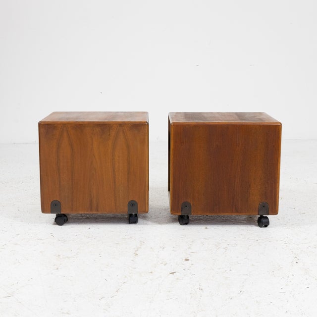 1960s Bedside Tables on Wheels by Fabio Lenci for Bernini, 1960s, Set of 2 For Sale - Image 5 of 8