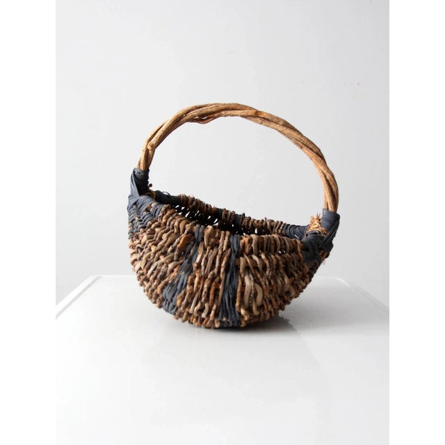 Early 20th Century Antique Buttocks Basket For Sale - Image 5 of 12