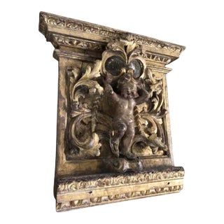 Gold Wood Carving - 17th Century French Wood Capital For Sale