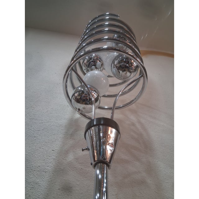 Chrome Mid 20th Century Mid Century Chrome Italian Spiral Floor Lamp, Attributed to Goffredo Reggiani For Sale - Image 8 of 10
