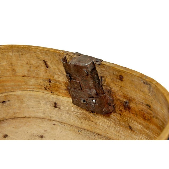 Scandinavian Folk Art Handmade Pine Box, 1830 For Sale - Image 6 of 7